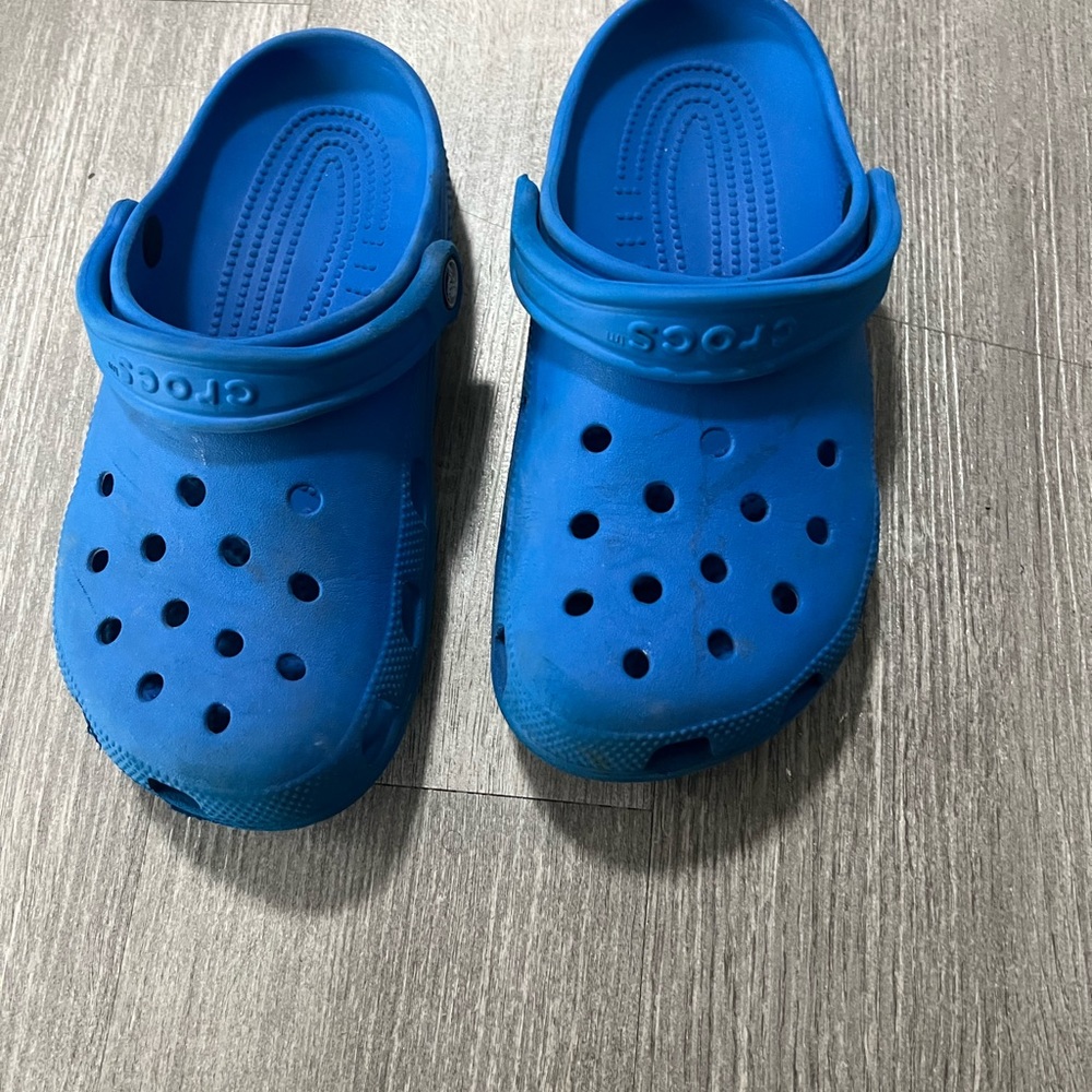 Crocs